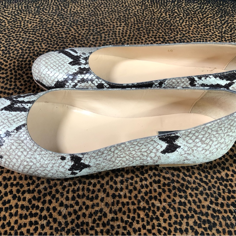 Gorgeous Python print Marina Rinaldi flats! - Picture 15 of 16
